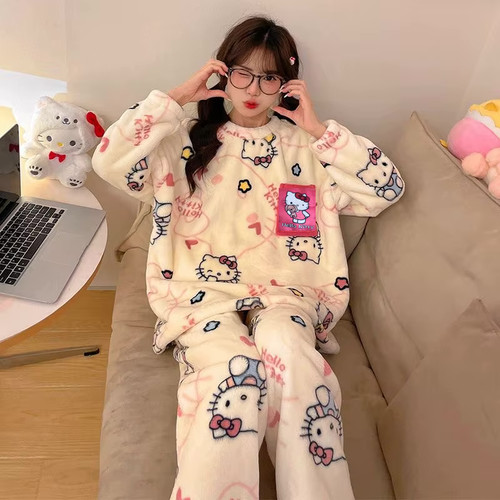 Hello kitty coral fleece - hello,